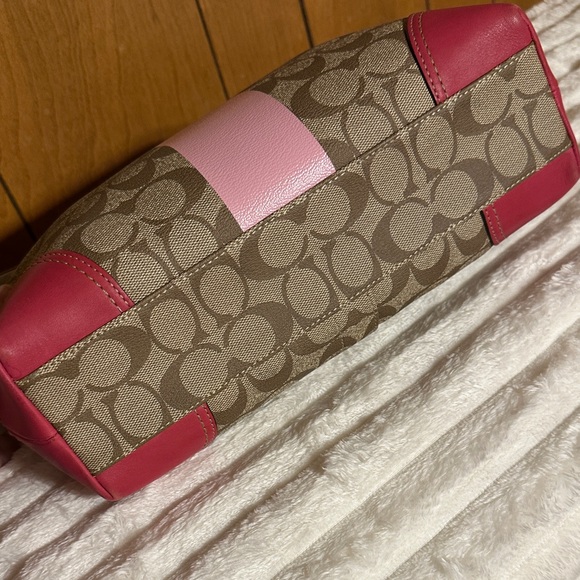Coach Brown and Pink Signature Tote - Picture 6 of 13